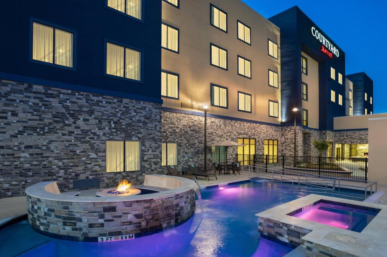 Courtyard By Marriott Houston Katy Mills Hotel Exterior foto